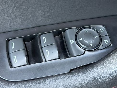 Used 2020 Chevrolet Blazer RS AWD/4WD image 13