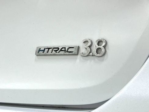 Used 2015 Hyundai Genesis 3.8 AWD/4WD image 40