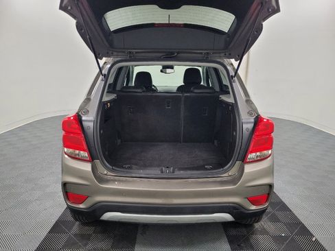 Used 2022 Chevrolet Trax LT w/ Driver Confidence Package AWD/4WD image 29