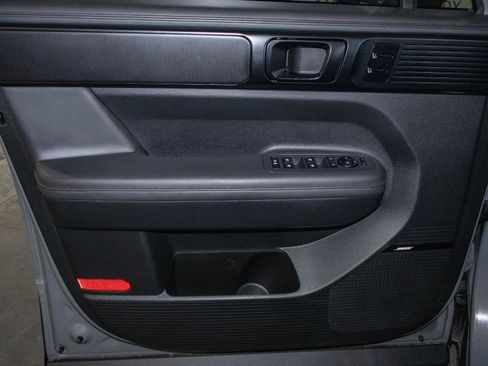 Used 2025 Hyundai Santa Fe Calligraphy FWD image 11