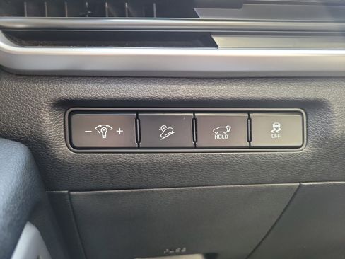 Certified 2023 Kia Telluride EX w/ EX Captain's Chair Package image 26