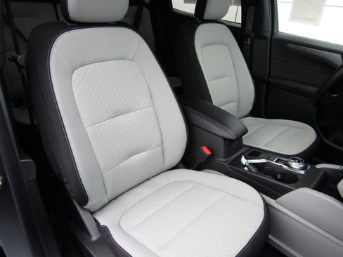 New 2026 Ford Escape Active w/ Active Premium Tech Pack AWD/4WD image 5