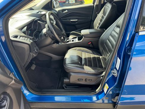 Used 2018 Ford Escape Titanium AWD/4WD image 15