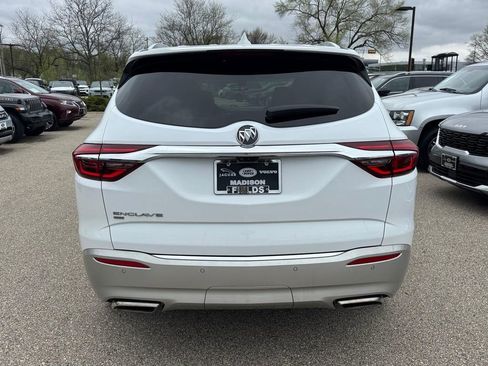 Used 2020 Buick Enclave Premium w/ Surround and Sites Package AWD/4WD image 3