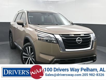 Used 2025 Nissan Pathfinder Platinum