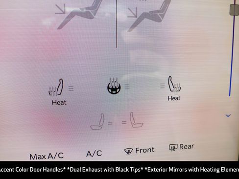 New 2026 RAM 1500 4x4 Crew Cab image 28