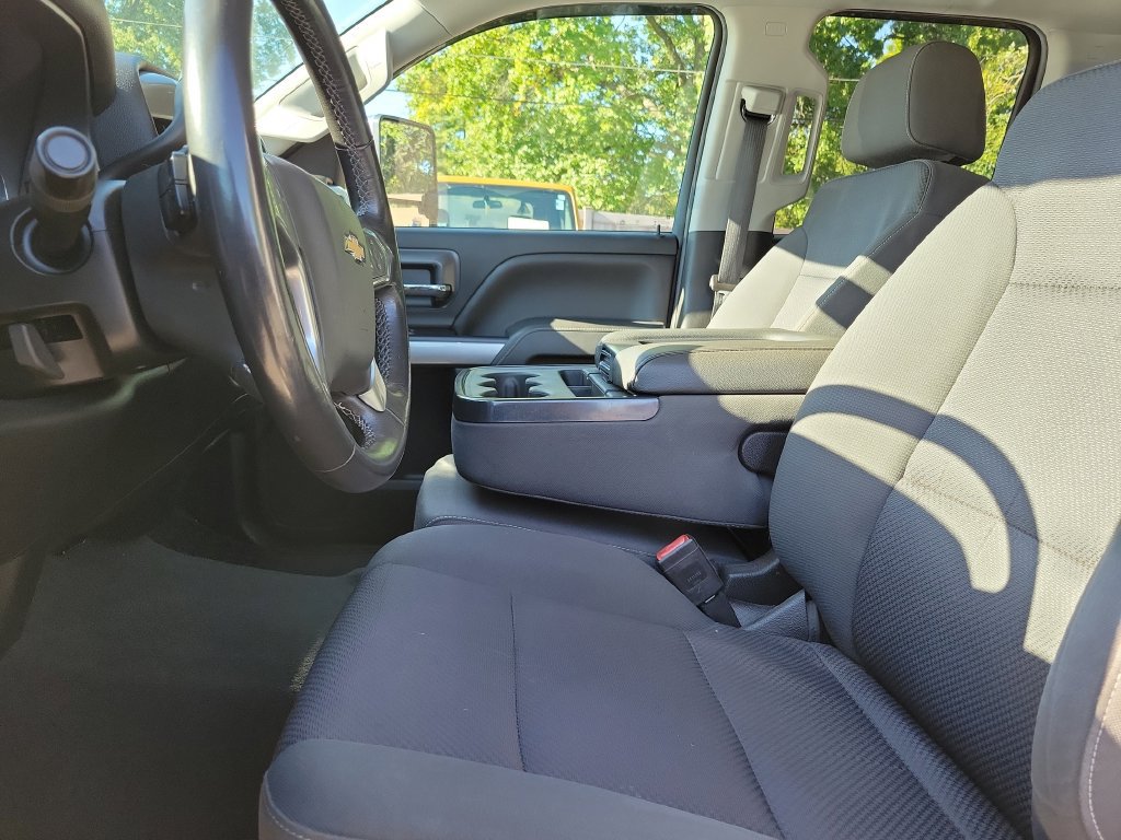 Used 2019 Chevrolet Silverado 1500 LT AWD/4WD image 20
