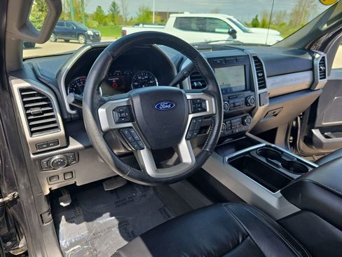 Used 2020 Ford F350 Lariat w/ Lariat Ultimate Package AWD/4WD image 15
