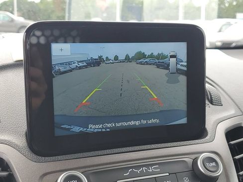 Used 2023 Ford Transit Connect XL FWD image 16