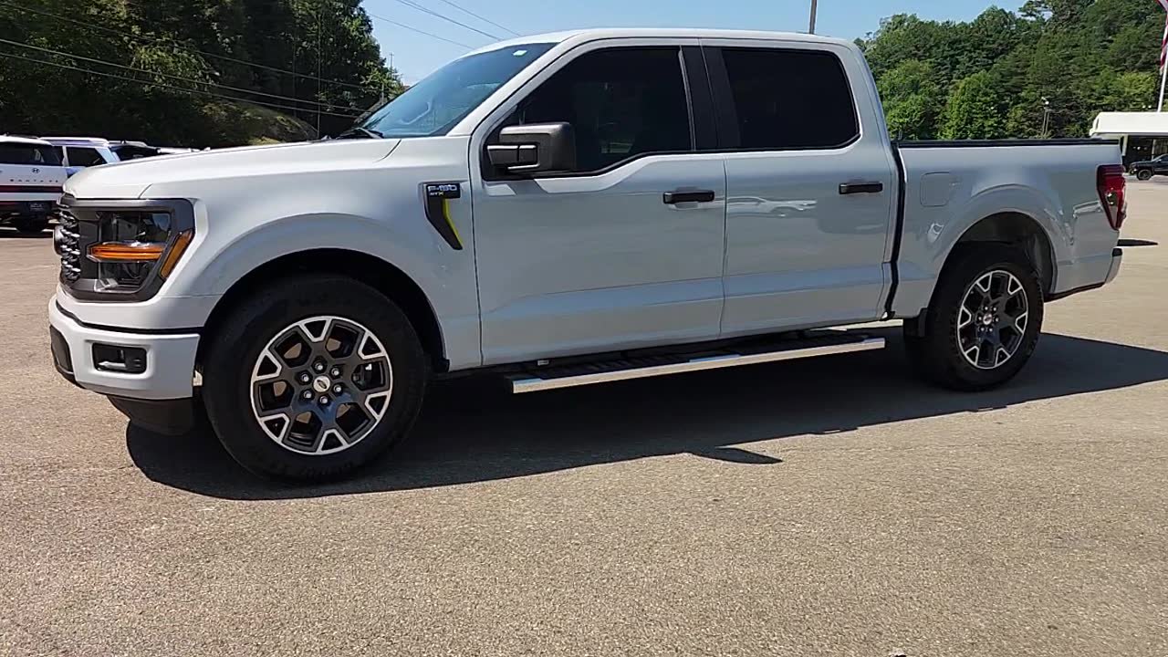 Used 2024 Ford F150 STX RWD image 2