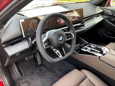 New 2026 BMW 530i w/ M Sport Package RWD image 5