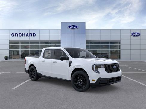 New 2026 Ford Maverick Lariat w/ Black Appearance Package AWD/4WD image 7