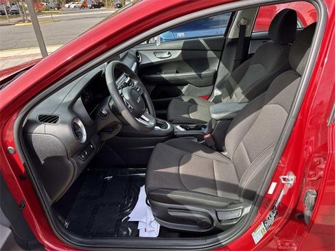 Certified 2023 Kia Forte LXS w/ LXS Technology Package image 14