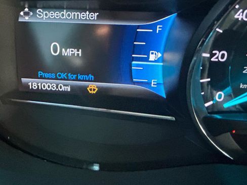 Used 2016 Ford Explorer Sport w/ Equipment Group 401A AWD/4WD image 22