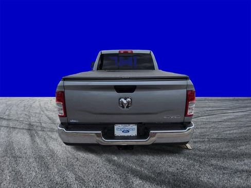 Used 2024 RAM 2500 Tradesman w/ Chrome Appearance Group AWD/4WD image 5