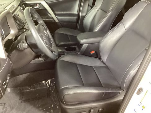 Used 2017 Toyota RAV4 Platinum w/ All Weather Liner Package AWD/4WD image 10