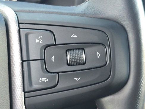 Used 2024 GMC Yukon Denali w/ Denali Reserve Package image 25