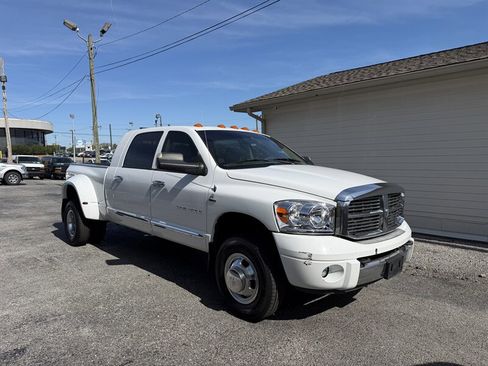 Used 2006 Dodge Ram 3500 Truck Laramie w/ Protection Group AWD/4WD image 2