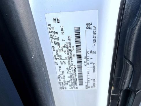 Used 2018 Ford Transit 350 148 Medium Roof image 24