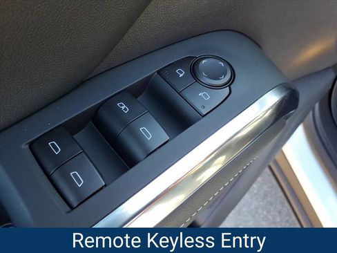 New 2026 Chevrolet Traverse LT w/ Driver Confidence Package image 6