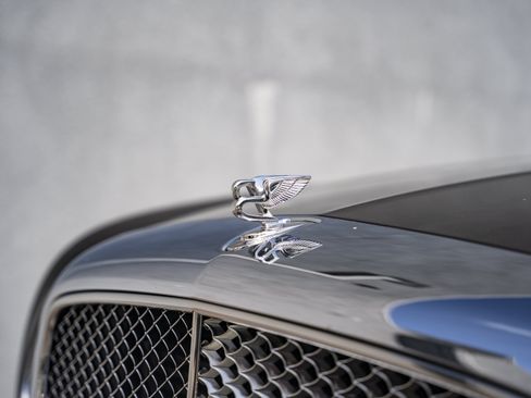 Used 2013 Bentley Mulsanne RWD image 20