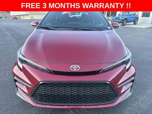Used 2024 Toyota Corolla SE w/ SE Convenience Package FWD image 32