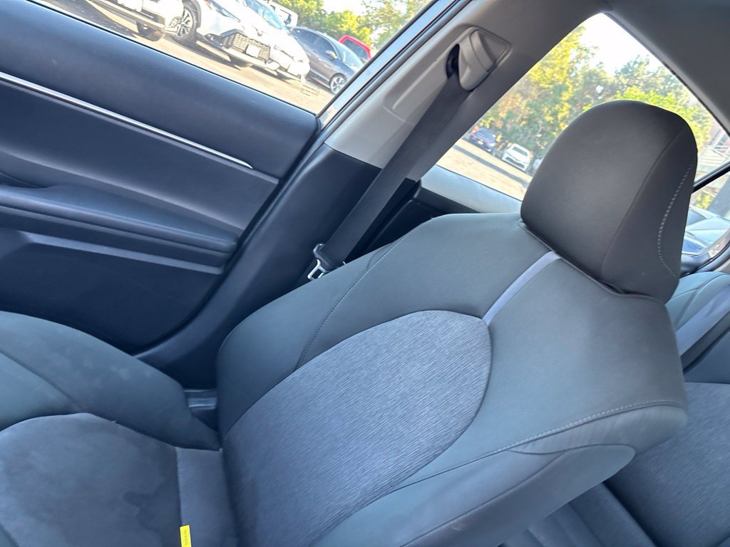 Used 2023 Toyota Camry LE FWD image 13