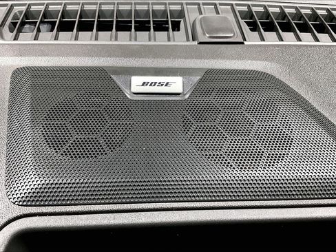 Used 2023 GMC Canyon Denali image 37