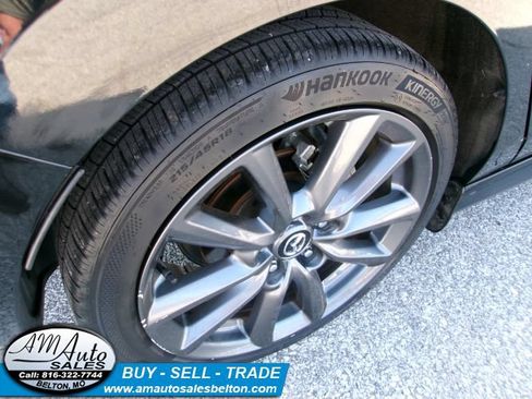 Used 2023 MAZDA MAZDA3 s FWD image 15