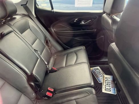 Used 2023 GMC Terrain AT4 AWD/4WD image 13