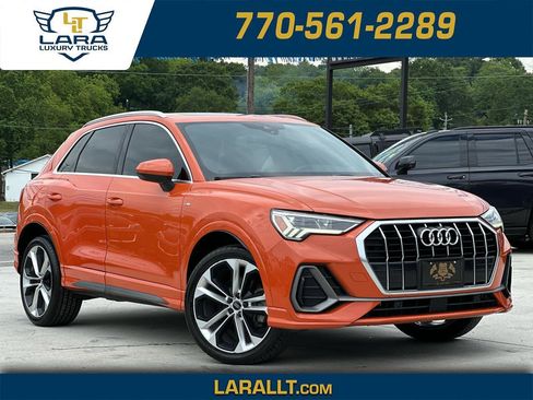 Used 2020 Audi Q3 2.0T Premium Plus w/ Premium Plus Package AWD/4WD image 1