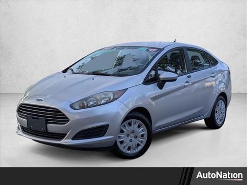 Used 2017 Ford Fiesta S FWD image 1