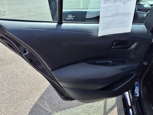 Used 2023 Toyota Corolla LE image 39