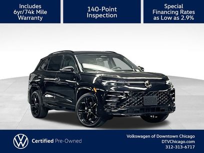 Used 2025 Volkswagen Tiguan SE R-Line