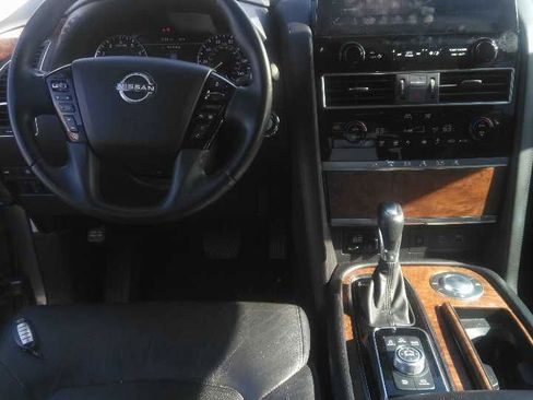 Used 2024 Nissan Armada SL w/ Captain's Chairs Package RWD image 5