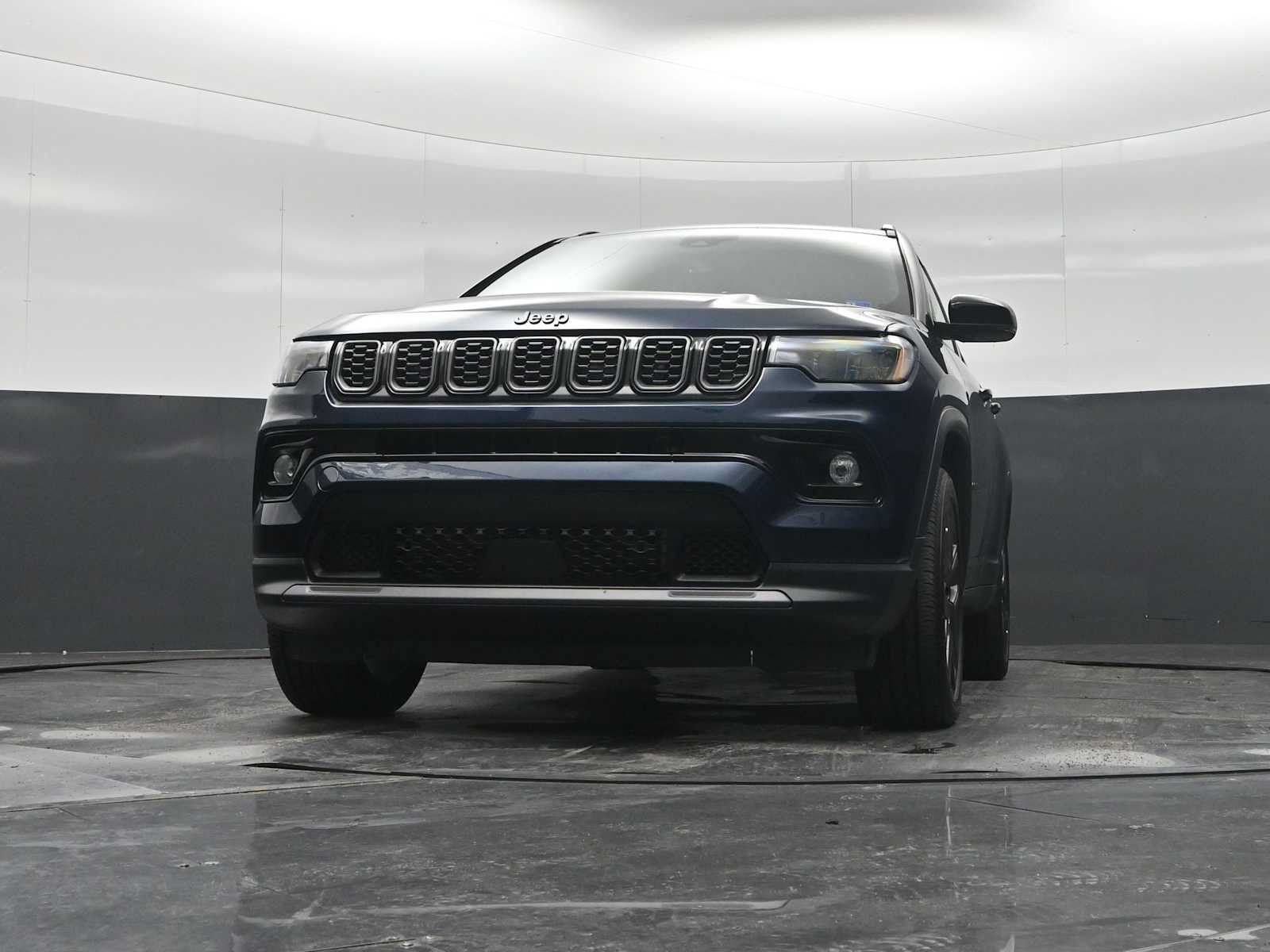 Used 2026 Jeep Compass Limited AWD/4WD image 30