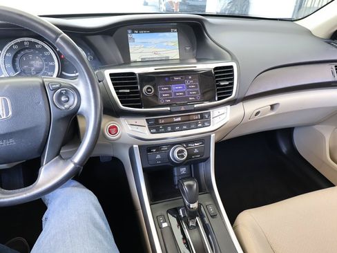 Used 2014 Honda Accord EX-L image 44