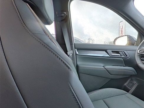 New 2026 GMC Terrain AT4 w/ Technology Package II image 28