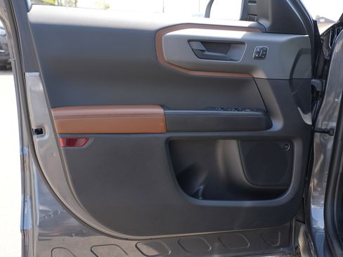 Used 2025 Ford Bronco Sport Outer Banks w/ Outer Banks Tech Package+ AWD/4WD image 16
