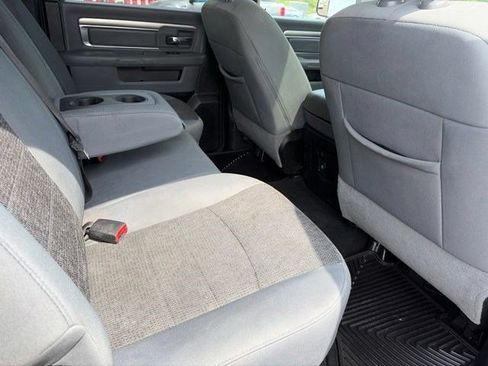 Used 2019 RAM 1500 Warlock AWD/4WD image 40