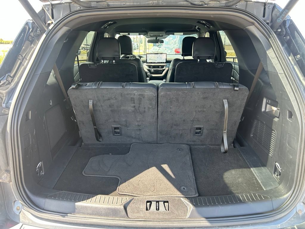 Used 2026 Ford Explorer ST-Line AWD/4WD image 16