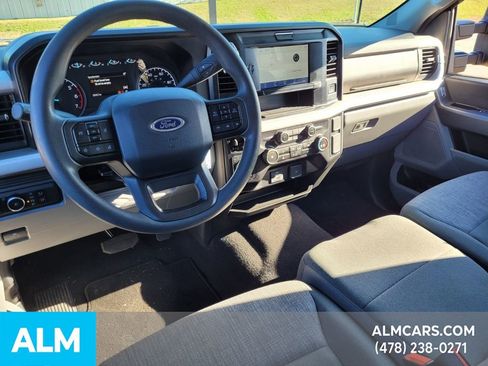 Used 2025 Ford F250 XLT image 7