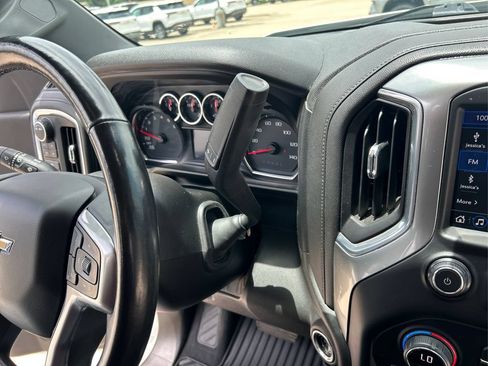Used 2020 Chevrolet Silverado 1500 LT w/ Texas Edition AWD/4WD image 27