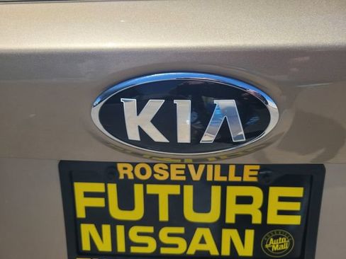 Used 2021 Kia Sorento SX FWD image 10