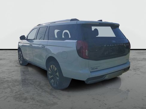 New 2025 Ford Expedition Max Platinum w/ Driver's Package AWD/4WD image 3