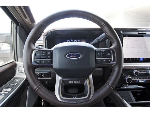 Used 2025 Ford F250 King Ranch AWD/4WD image 14