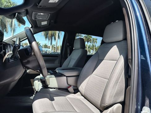 Used 2023 Chevrolet Silverado 1500 LT image 24