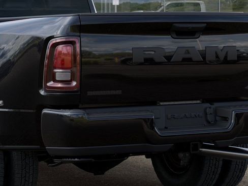 New 2026 RAM 3500 Big Horn AWD/4WD image 13