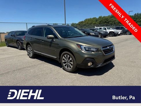 Used 2019 Subaru Outback 3.6R Touring w/ Popular Package #3A AWD/4WD image 1