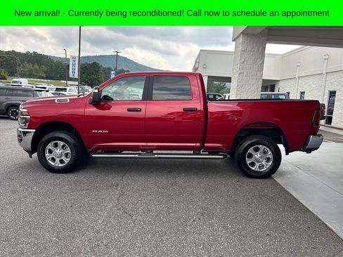 Used 2026 RAM 2500 Big Horn AWD/4WD image 24